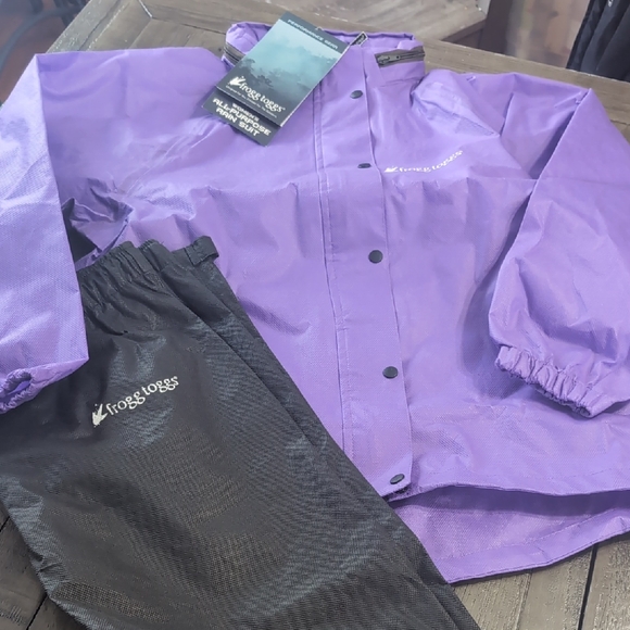 Frogg Toggs Other - Frogg Toggs Women's Purple and Black Rain Suit